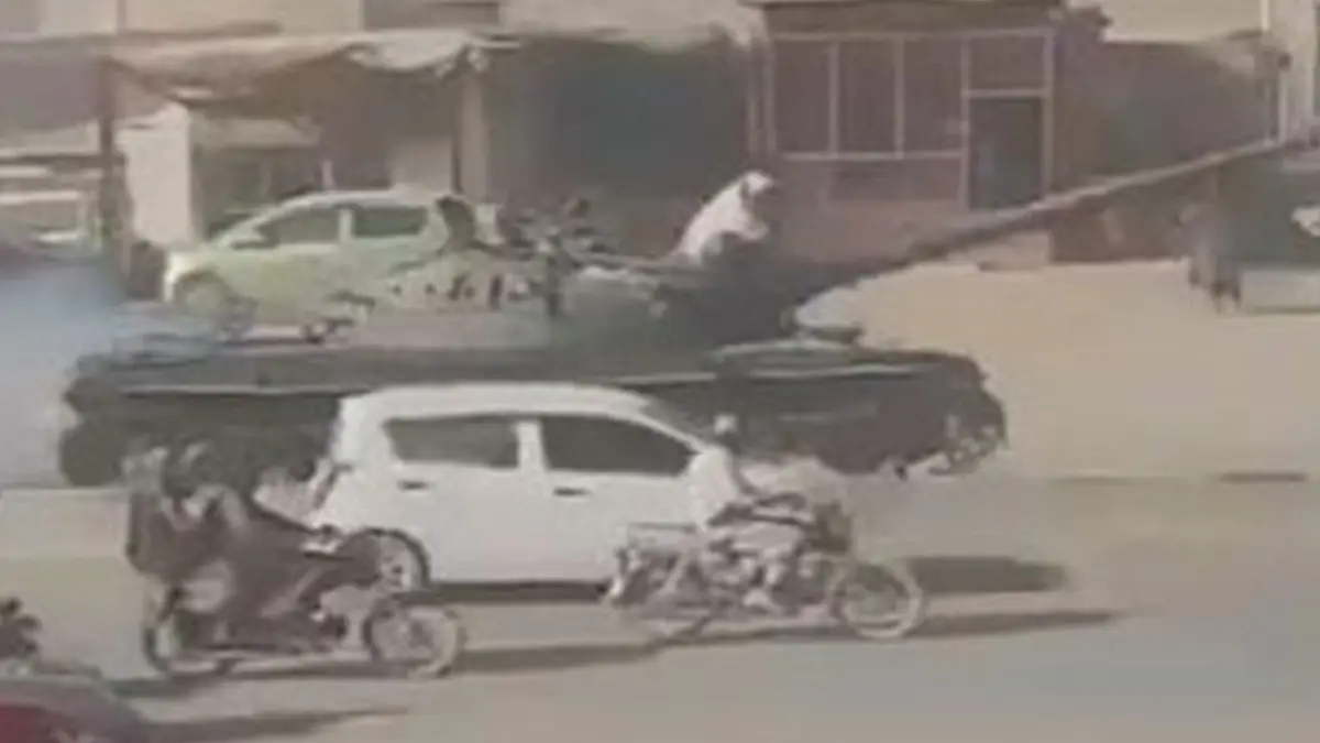 Pakistan-Afghanistan: উত্তপ্ত পাকিস্তান-আফগানিস্তান সীমান্ত, ১২ জন নিহত