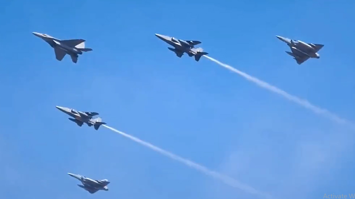 Indian Air Force Day 2025: ভারতীয় বিমান বাহিনী দিবসে রাজনৈতিক দল এবং তাদের নেতারা বিমান বাহিনীকে জানালেন উষ্ণ অভ্যর্থনা