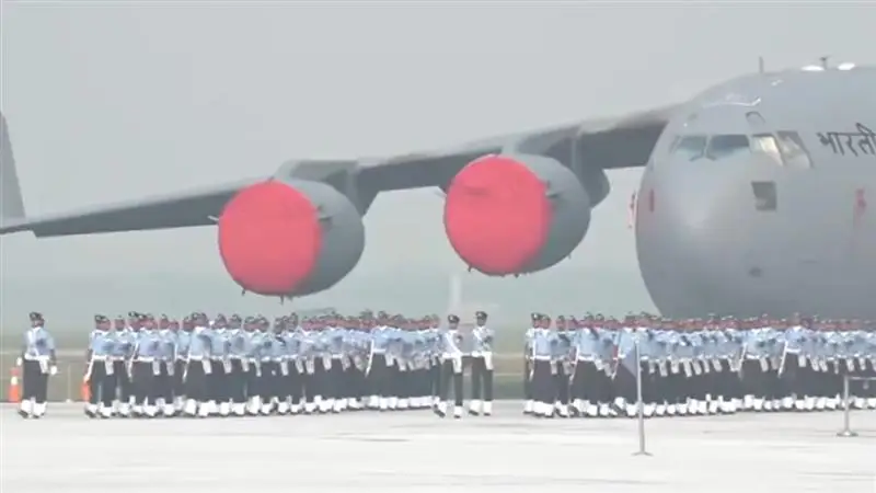 Air Force Day  2025 Special Parade: ভারতীয় বায়ু সেনার কর্মীদের ব্যান্ডের সুরের মুর্ছনা ও সঙ্গে বিশেষ কুচকাওয়াজে পালিত হচ্ছে ৯৩ তম বায়ু সেনা দিবস