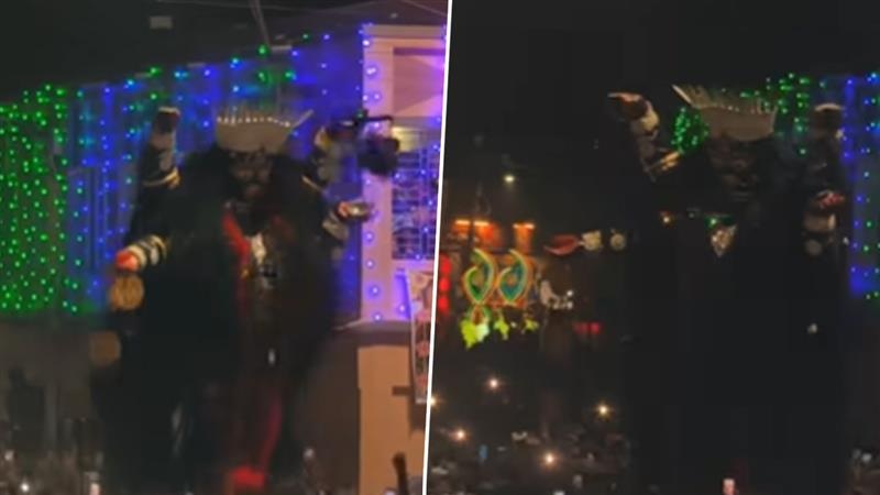 West Bengal Kali Puja 2025: নিরঞ্জনের আগে বামা কালী নাচলেন ভক্তদের কাধে চেপে, শান্তিপুরের সেই দৃশ্য যেন অনির্বচনীয়, দেখুন বামা মায়ের নাচ
