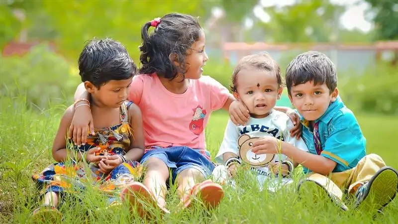 How To Rise Smart Child: বাচ্চাকে স্মার্ট, বুদ্ধিদীপ্ত করবেন কীভাবে, রইল মা-বাবাদের জন্য গুরুত্বপূর্ণ টিপস