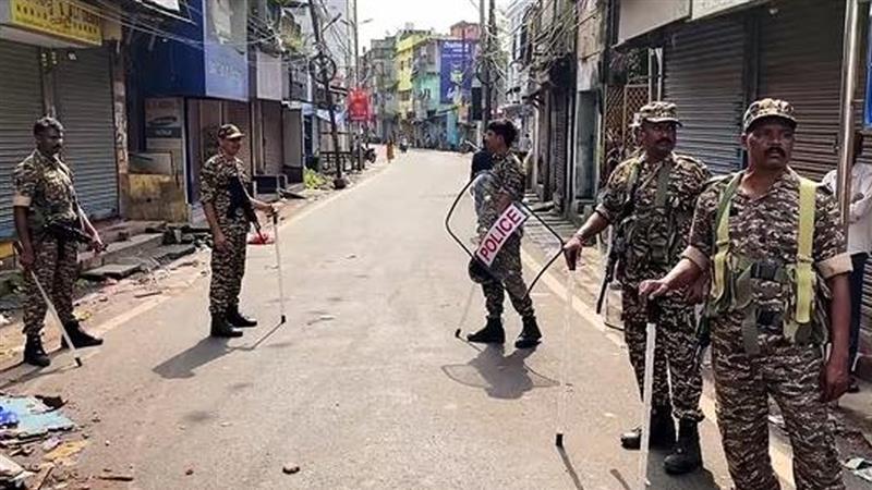Cuttack Unrest: পাথর বৃষ্টি, দোকানপাট ভাঙচুর, দুর্গা বিসর্জন ঘিরে উত্তপ্ত কটক