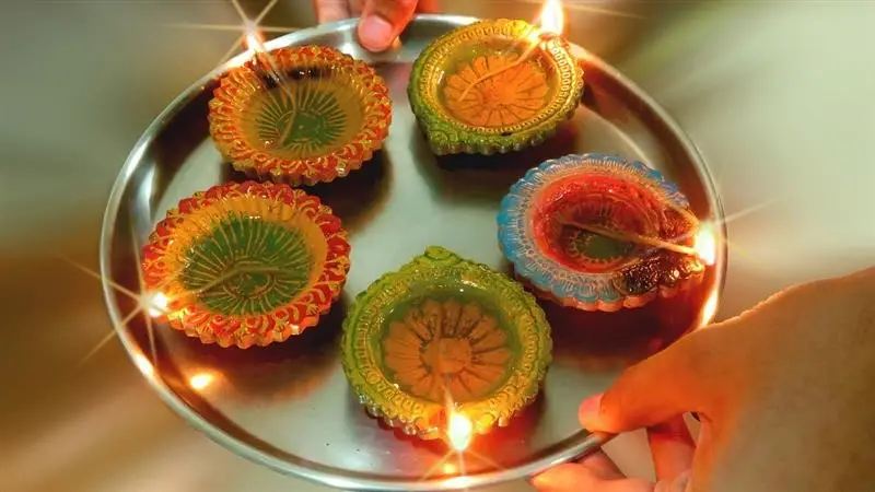 Dhanteras 2025: পরিবারকে রক্ষা করুন 'মহা বিপদের' হাত থেকে, ধনতেরাসে মা লক্ষ্মীর পাশাপাশি যমরাজকেও তুষ্ট  করুন, জ্বালান প্রদীপ