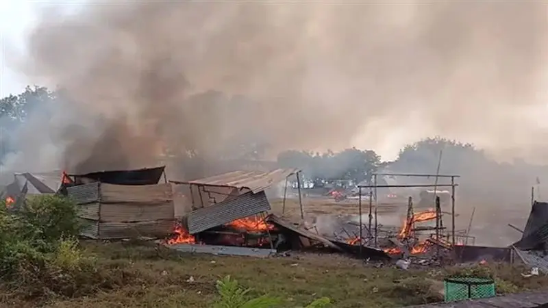 Uttar Pradesh Fire: উৎসবের আবহে বিপত্তি! আগুনে পুড়ে ছাই গোটা বাজার