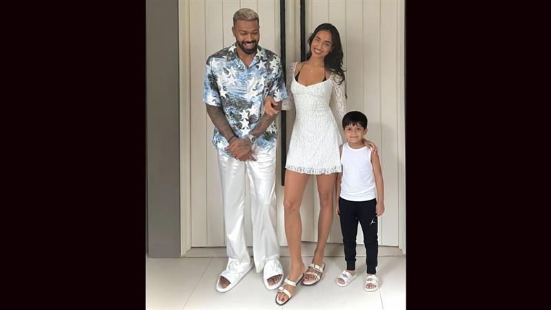 Hardik Pandya-Mahieka Sharma: হার্দিক পান্ডিয়ার বর্তমান প্রেমিকা মাহিকার সঙ্গে ক্রিকেটারের ছেলে অগ্যস্ত? ছবি সত্যতা ঘিরে তোলপাড়