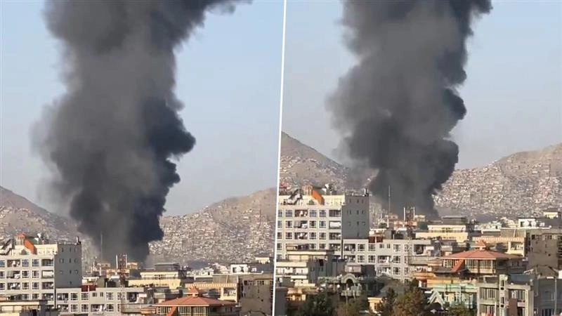 Afghanistan Blast Video: কাবুলে প্রবল বিস্ফোরণ, আফগানিস্তানে হামলা নিয়ে 'মিথ্যাচার' করছে পাকিস্তান, দেখুন ভিডিয়ো