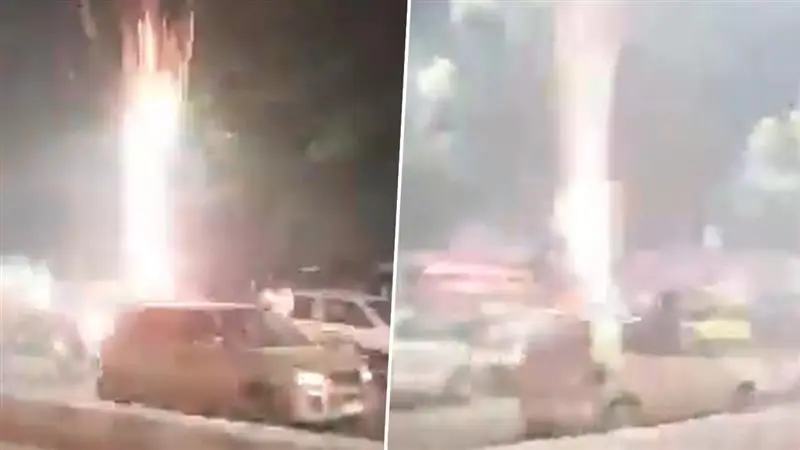 Lucknow Viral Video: চলন্ত গাড়ির ছাদে উঠে দেদার বাজি ফাটানো, ভাইরাল ভিডিয়ো ঘিরে শোরগোল