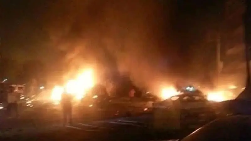 Pakistan Strikes In Kabul: ভারতে আফগান মন্ত্রী, ভয়ের চোটেই বৃহস্পতি রাতে কাবুলে হামলা পাকিস্তানের, বোমা ফেলেও লক্ষ্যভ্রষ্ট ইসলামাবাদ