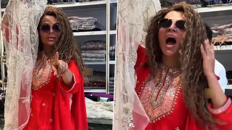Rakhi Sawant Video: 'চাল-ডাল কিনতে আমি নিজেকে বলিউডে বিক্রি করে দি', '৫০০ টাকার শাড়ি' কিনে বললেন রাখি সাওয়ান্ত