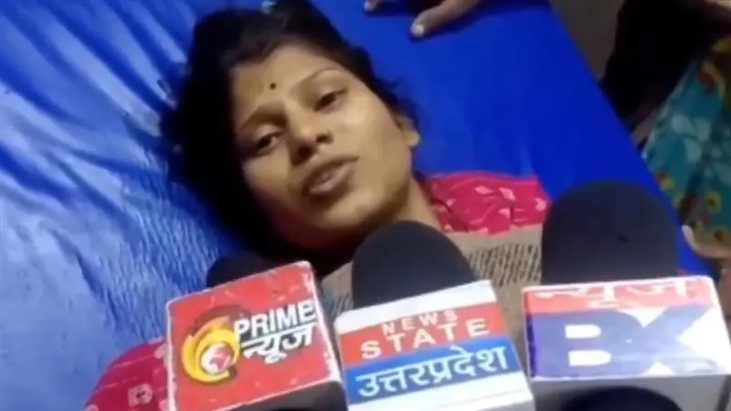 Shocking Video: সেক্সে আপত্তি, স্ত্রীকে ছাদ থেকে ধাক্কা দিয়ে ফেলে দিল স্বামী, দেখুন ভিডিয়ো