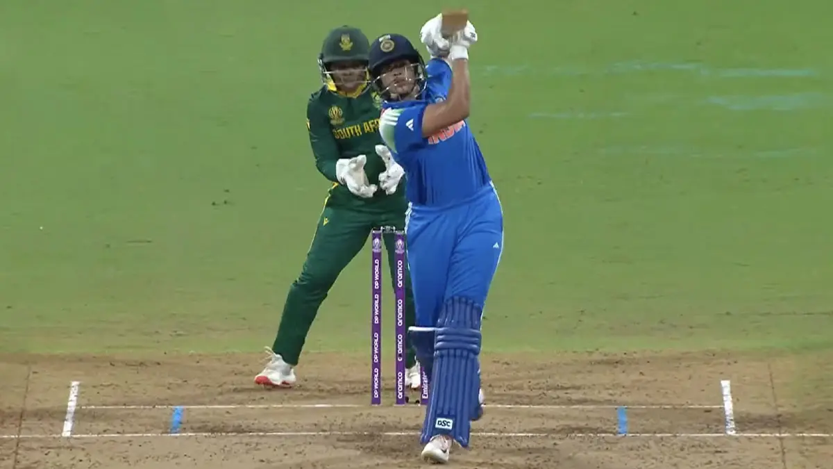 IND W vs SA W, ICC Women's WC Final 2025: দুরন্ত ব্যাটিং শেফালি, দীপ্তিদের, মহিলাদের ক্রিকেটে প্রথমবার বিশ্বকাপ জিততে ভারতকে বাঁচাতে হবে ২৯৮ রান