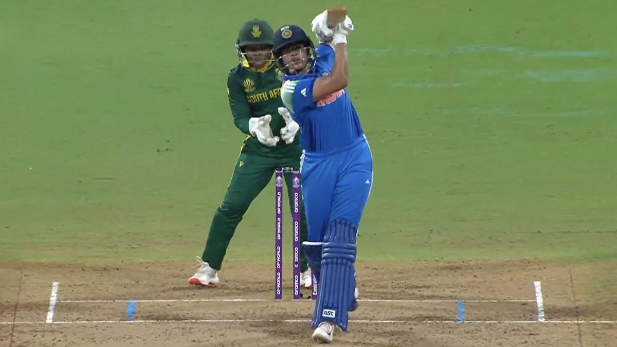 IND W vs SA W, ICC Women's WC Final 2025: দুরন্ত ব্যাটিং শেফালি, দীপ্তিদের, মহিলাদের ক্রিকেটে প্রথমবার বিশ্বকাপ জিততে ভারতকে বাঁচাতে হবে ২৯৮ রান