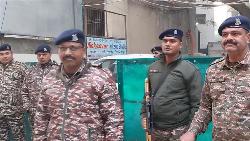 Al-Falah University: সকাল থেকে আল ফালাহ বিশ্ববিদ্যালয়ে অভিযান ইডি-র, কাশ্মীরে তল্লাশি চালাচ্ছে সিআইকে