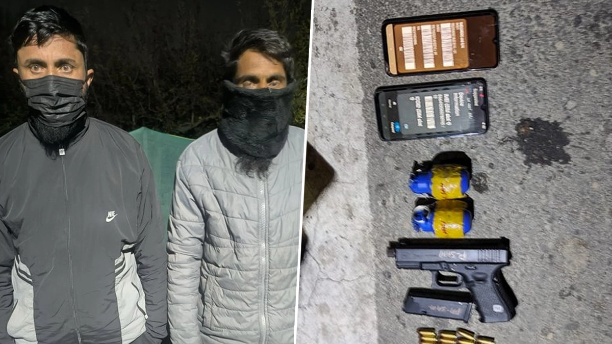 Jammu & Kashmir: ফের জম্মু-কাশ্মীর থেকে গ্রেফতার ২ জঙ্গি, উদ্ধার বিপুল পরিমাণের অস্ত্র
