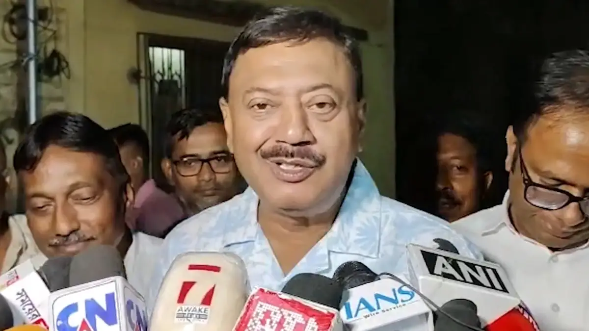 Partha Bhowmick On Suvendu Adhikari: শুভেন্দু অধিকারী একজন পাল্টিবাজ নেতা, এবার পার্থ ভৌমিকের নিশানায় বিধানসভার বিরোধী দলনেতা