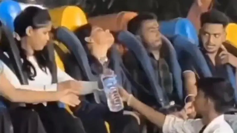 Shocking Death Video: জীবনের কোনও 'গ্যারান্টি' নেই, দেখুন কীভাবে 'যমদূত' নিয়ে গেল তরুণীর জীবন, ভাইরাল ভিডিয়ো