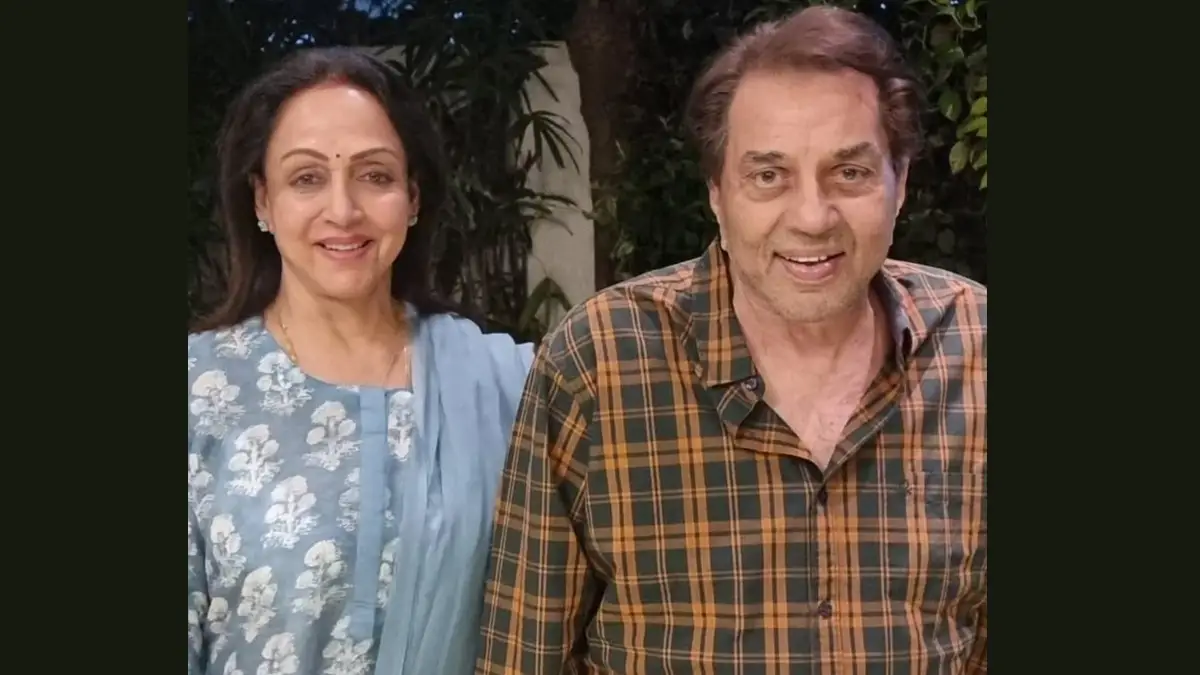 Hema Malini-Dharmendra: 'ধরমজি, তুমিই আমার সবকিছু', শোকে পাথর হেমা মালিনী ধরলেন কলম