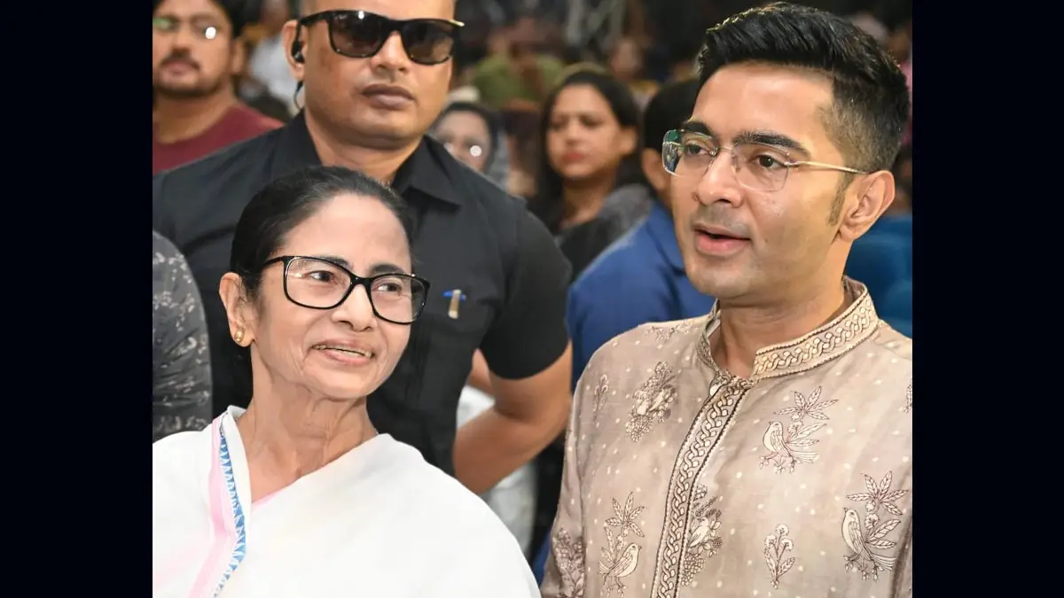 Mamata Banerjee-Abhishek Banerjee: এসআইআরের বিরুদ্ধে আজ রাস্তায় নামছেন মুখ্যমন্ত্রী, পদযাত্রার সঙ্গী অভিষেক, কোন কোন রাস্তায় যাবেন না দেখুন তালিকা