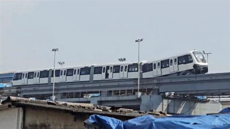 Mumbai Monorail Accident: দেশের ফের রেল দুর্ঘটনা, লাইনচ্যুত মনোরেলের একাধিক কামরা