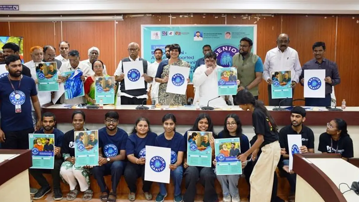 একা বসবাসকারী বয়স্ক নাগরিকদের সহায়তার জন্য হায়দ্রাবাদে সিনিয়র সাথী নামে একটি প্রথম-প্রকৃতির সাহচর্য কর্মসূচি চালু করা হয়েছে