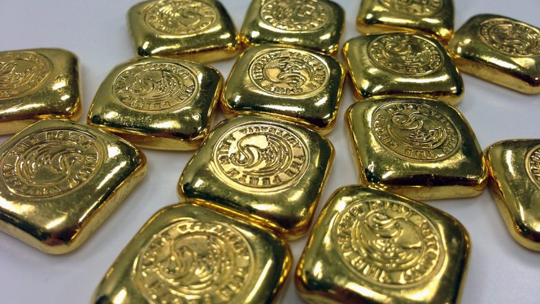 Dubai Gold Rate Today: দুবাইতে সোনার দামে বড় লাফ, কলকাতার বাজারের তুলনায় কতটা সস্তা জানুন