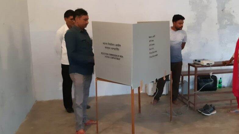 LOk SABHA ELECTIONS 2019:গন্না আর গরু এই দুই নির্নয় করে উত্তর প্রদেশের ভোট LOk SABHA ELECTIONS 2019:গন্না আর গরু এই দুই নির্নয় করে উত্তর প্রদেশের ভোট