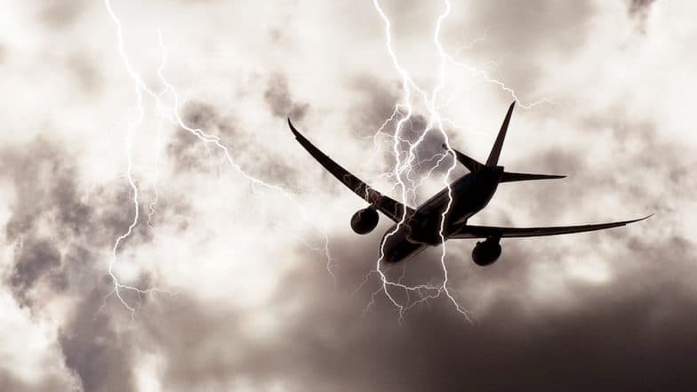 Plane Tragedy: জানেন শেষবার কবে প্লেনে বাজ পড়ে ভেঙে পড়ে Plane Tragedy: জানেন শেষবার কবে প্লেনে বাজ পড়ে ভেঙে পড়ে