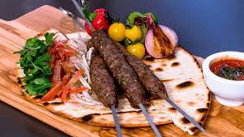 Kolkata Beef Festival: নাম বদলেও মিলল না রেহাই, হুমকির জেরে বাতিল কলকাতার বিফ ফেস্টিভাল Kolkata Beef Festival: নাম বদলেও মিলল না রেহাই, হুমকির জেরে বাতিল কলকাতার বিফ ফেস্টিভাল