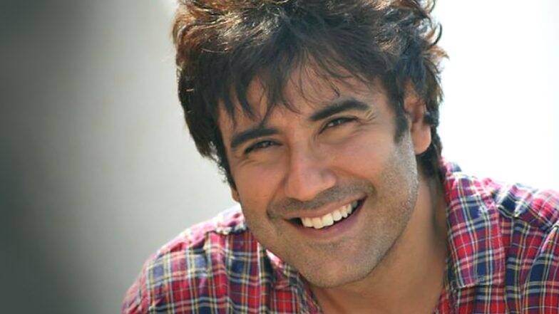 করণ ওবেরয়: অভিনেতার বিরুদ্ধে ধর্ষণের অভিযোগ আনা মহিলা যে কারণে গ্রেফতার হলেন করণ ওবেরয়: অভিনেতার বিরুদ্ধে ধর্ষণের অভিযোগ আনা মহিলা যে কারণে গ্রেফতার হলেন
