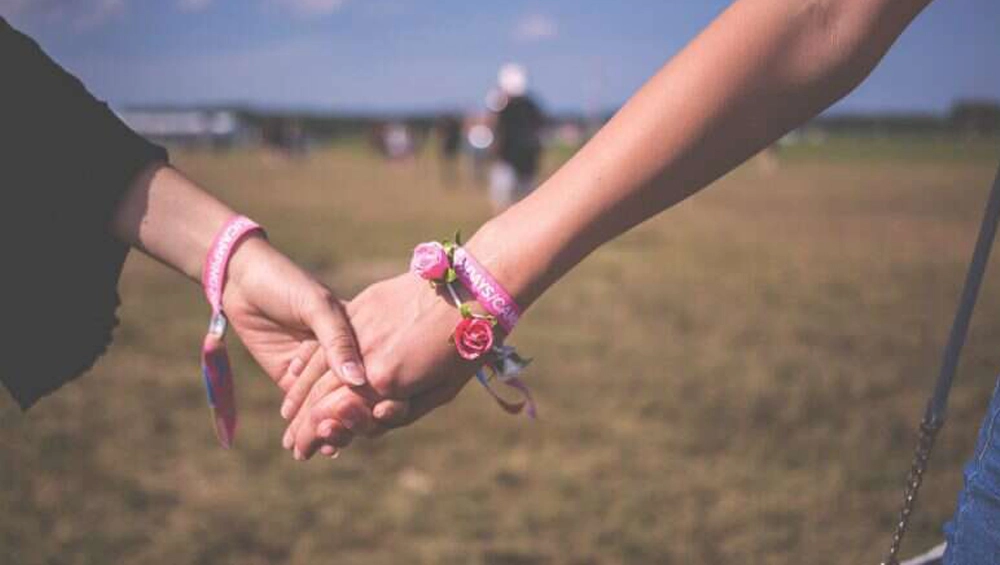 MP Shocker: ননদের সঙ্গে পরকীয়া, স্বামী-সন্তান ছেড়ে পালালেন গৃহবধূ