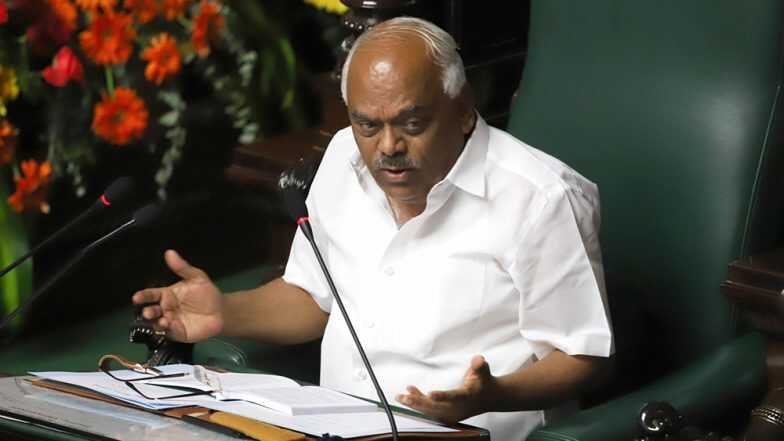 Karnataka Political Crisis: কর্নাটকে ১৪ জন বিক্ষুব্ধের বিধায়ক পদ খারিজ, কাল আস্থা ভোটের আগে চাপমুক্ত মুখ্যমন্ত্রী ইয়েদুরাপ্পা Karnataka Political Crisis: কর্নাটকে ১৪ জন বিক্ষুব্ধের বিধায়ক পদ খারিজ, কাল আস্থা ভোটের আগে চাপমুক্ত মুখ্যমন্ত্রী ইয়েদুরাপ্পা