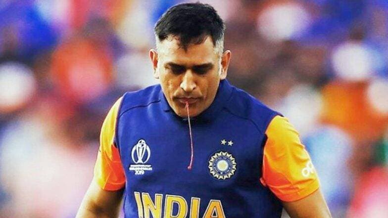 দেশসেবা করতে ওয়েস্ট ইন্ডিজ সফর থেকে সরলেন ধোনি, দু মাস ক্রিকেট থেকে বিশ্রামের সিদ্ধান্ত মাহি-র দেশসেবা করতে ওয়েস্ট ইন্ডিজ সফর থেকে সরলেন ধোনি, দু মাস ক্রিকেট থেকে বিশ্রামের সিদ্ধান্ত মাহি-র