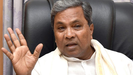 Karnataka Political Chaos: বিদ্রোহী বিধায়কদের ওপর দলত্যাগ বিরোধী আইন লাগু করার দাবি কংগ্রেসের, বিজেপি-র দাবি সরকার ভাঙবে শুক্রবার