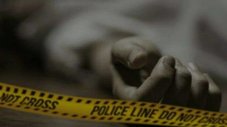 ক্রিকেট নিয়ে বাদানুবাদ, সহপাঠীকে কাঁচি বিঁধিয়ে খুন করল দশম শ্রেণির পড়ুয়া ক্রিকেট নিয়ে বাদানুবাদ, সহপাঠীকে কাঁচি বিঁধিয়ে খুন করল দশম শ্রেণির পড়ুয়া