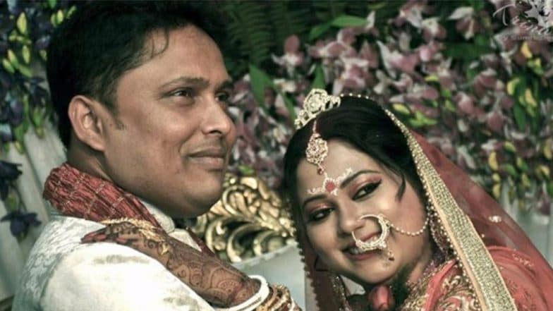 মনুয়াকাণ্ড: স্বামী অনুপম সিংকে হত্যার অভিযোগে স্ত্রী-কে গ্রেফতারের মামলায় রায়দান স্থগিত মনুয়াকাণ্ড: স্বামী অনুপম সিংকে হত্যার অভিযোগে স্ত্রী-কে গ্রেফতারের মামলায় রায়দান স্থগিত