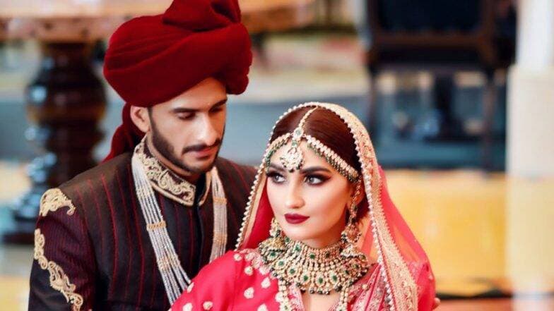 ভারতের জামাই হয়ে গেলেন পাকিস্তানের ক্রিকেটার হাসান আলি, দেখুন হাসান-সামিয়া আরজুর বিয়ের ছবি ভারতের জামাই হয়ে গেলেন পাকিস্তানের ক্রিকেটার হাসান আলি, দেখুন হাসান-সামিয়া আরজুর বিয়ের ছবি