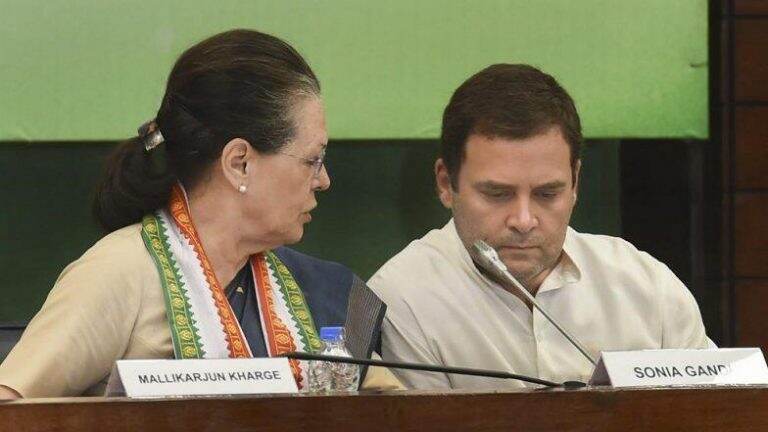 Sonia Gandhi: এবার সোনিয়া, রাহুল গান্ধীকে ইডি-র তলব!
