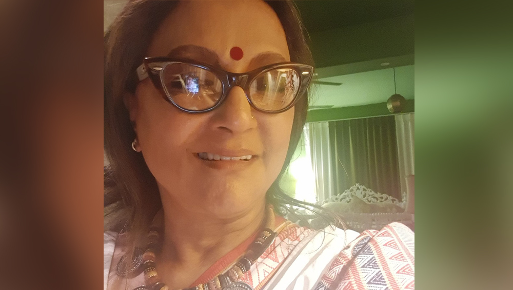 Aparna Sen on Para Teacher Issue: পার্শ্ব শিক্ষকদের উপরে পুলিশি হামলার ঘটনায় গর্জে উঠলেন অপর্ণা সেন, সরাসরি মমতা ব্যানার্জিকে পাঠালেন বার্তা