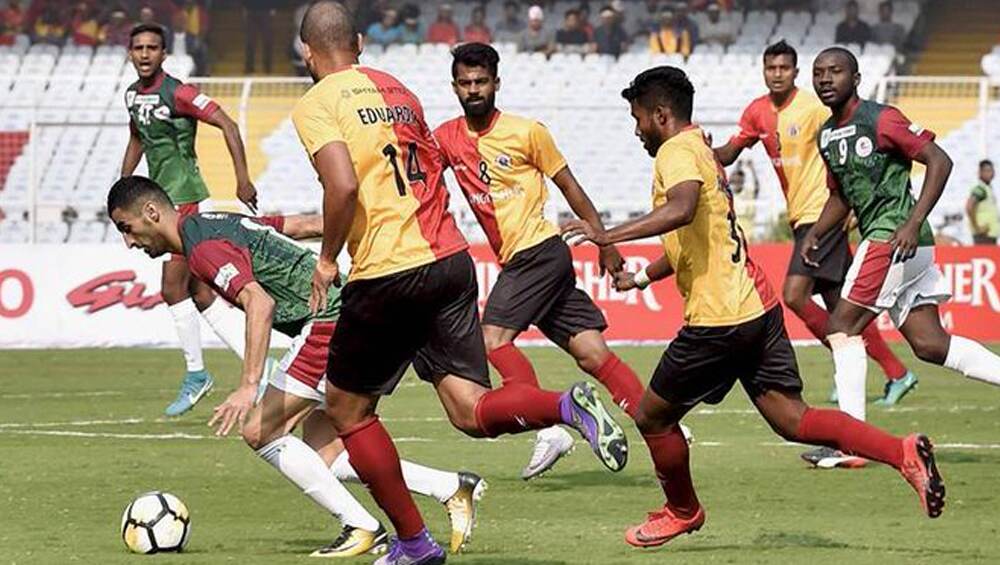 Mohun Bagan vs East Bengal: মরসুমের প্রথম ডার্বিতে কোন গোলই হল না, রবিবার যুবভারতীর ইলিশ-চিংড়ির ফুটবল পাত একেবারে খালি Mohun Bagan vs East Bengal: মরসুমের প্রথম ডার্বিতে কোন গোলই হল না, রবিবার যুবভারতীর ইলিশ-চিংড়ির ফুটবল পাত একেবারে খালি