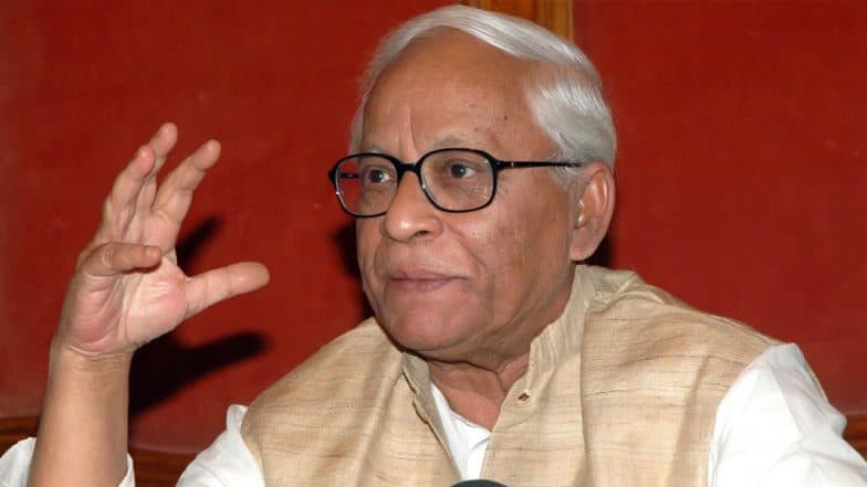 পুজোয় আসছে বুদ্ধদেব ভট্টাচার্যর নতুন বই, শরীর খারাপের মাঝেই প্রাক্তন মুখ্যমন্ত্রী লিখলেন 'স্বর্গের নিচে মহাবিশৃঙ্খলা' পুজোয় আসছে বুদ্ধদেব ভট্টাচার্যর নতুন বই, শরীর খারাপের মাঝেই প্রাক্তন মুখ্যমন্ত্রী লিখলেন 'স্বর্গের নিচে মহাবিশৃঙ্খলা'