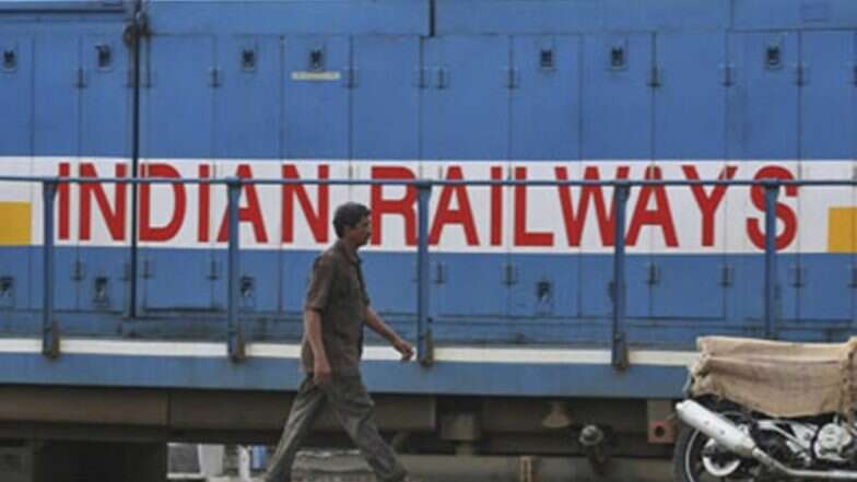Indian Railway: ভারতীয় রেলের সিগন্যালিং, টেলিযোগাযোগ কাজের জন্য চিনা ফার্মের সঙ্গে চুক্তি বাতিল Indian Railway: ভারতীয় রেলের সিগন্যালিং, টেলিযোগাযোগ কাজের জন্য চিনা ফার্মের সঙ্গে চুক্তি বাতিল
