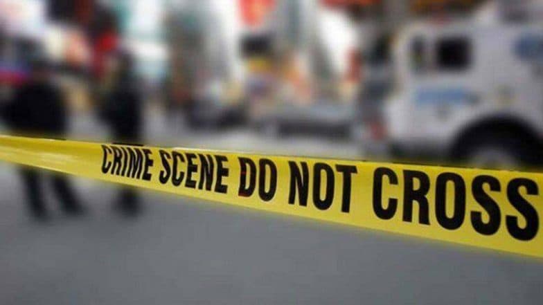 মা-মেয়েকে জোড়া খুন, সেপটিক ট্যাঙ্কে দেহ ফেলে উধাও প্রেমিক মা-মেয়েকে জোড়া খুন, সেপটিক ট্যাঙ্কে দেহ ফেলে উধাও প্রেমিক