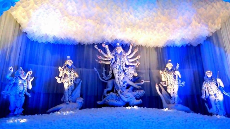Durga Puja 2019: কলকাতার কোথায় কী থিম? জেনে নিন এক ক্লিকে Durga Puja 2019: কলকাতার কোথায় কী থিম? জেনে নিন এক ক্লিকে