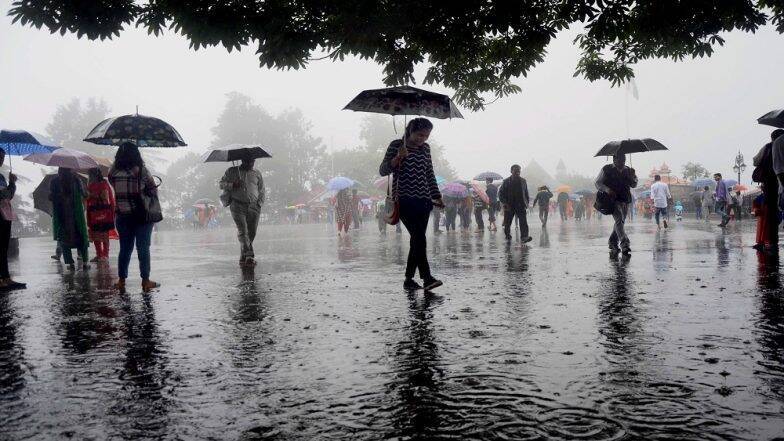 West Bengal Monsoon Update: বঙ্গোপসাগরে নতুন নিম্নচাপ, উইকএন্ডে ভারী বর্ষণে ভিজবে বাংলা