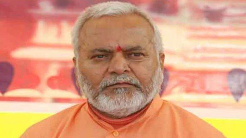 লাগাতার ধর্ষণ ও যৌন হেনস্তায় অভিযুক্ত বিজেপি নেতা চিন্ময়ানন্দ নগ্ন মহিলার ভিডিওতে মগ্ন, চাঞ্চল্যকর ভিডিও ফাঁস সোশ্যাল মিডিয়ায় লাগাতার ধর্ষণ ও যৌন হেনস্তায় অভিযুক্ত বিজেপি নেতা চিন্ময়ানন্দ নগ্ন মহিলার ভিডিওতে মগ্ন, চাঞ্চল্যকর ভিডিও ফাঁস সোশ্যাল মিডিয়ায়