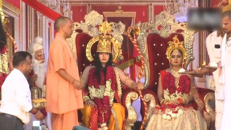 আলোর উৎসবে বিশ্বরেকর্ড, ৩ দিন ধরে উত্তরপ্রদেশে জ্বলবে ৬ লাখ প্রদীপ আলোর উৎসবে বিশ্বরেকর্ড, ৩ দিন ধরে উত্তরপ্রদেশে জ্বলবে ৬ লাখ প্রদীপ