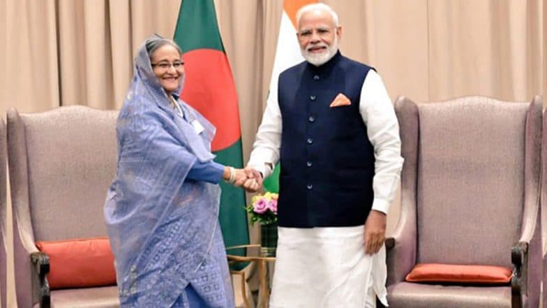 নরেন্দ্র মোদির সঙ্গে আজ বৈঠকে বসছেন শেখ হাসিনা, হতে পারে এক ডজন চুক্তি স্বাক্ষর নরেন্দ্র মোদির সঙ্গে আজ বৈঠকে বসছেন শেখ হাসিনা, হতে পারে এক ডজন চুক্তি স্বাক্ষর