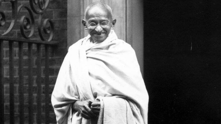 Gandhi Jayanti 2022: মহাত্মা গান্ধীর জন্মদিনে রাজঘাটে মোদী, মাল্যদানে 'জাতির জনক'কে শ্রদ্ধার্ঘ (দেখুন ভিডিও)