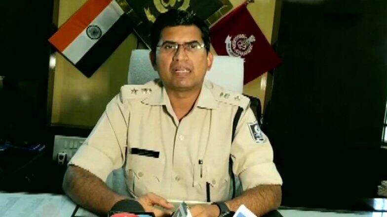 কালো যাদু সন্দেহে ৬ প্রৌঢ়ের দাঁত ভেঙে খাওয়ানো হল মলমূত্র, ওড়িশাতে চাঞ্চল্য কালো যাদু সন্দেহে ৬ প্রৌঢ়ের দাঁত ভেঙে খাওয়ানো হল মলমূত্র, ওড়িশাতে চাঞ্চল্য