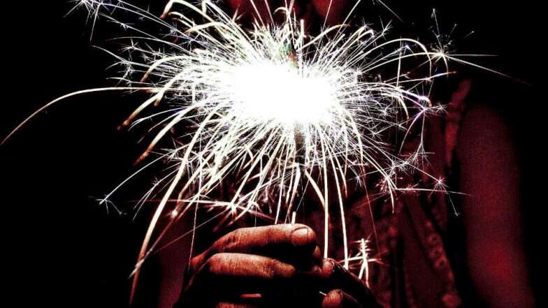 Diwali 2019: দীপাবলি কেন পালিত হয়, তারিখ, নির্ঘণ্ট Diwali 2019: দীপাবলি কেন পালিত হয়, তারিখ, নির্ঘণ্ট